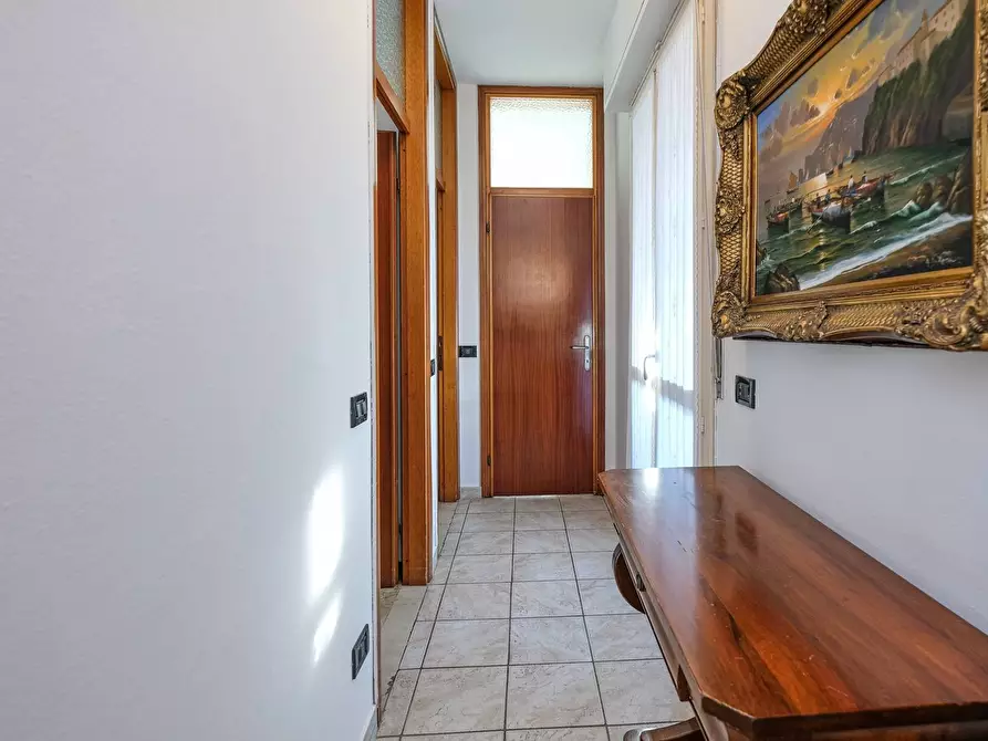 Immagine 25 di Laboratorio in vendita  in DONIZETTI a Romano Di Lombardia