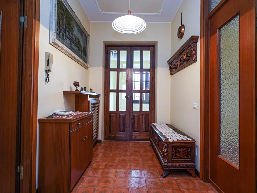 Immagine 22 di Villa in vendita  in via Manzoni a Chignolo D'isola