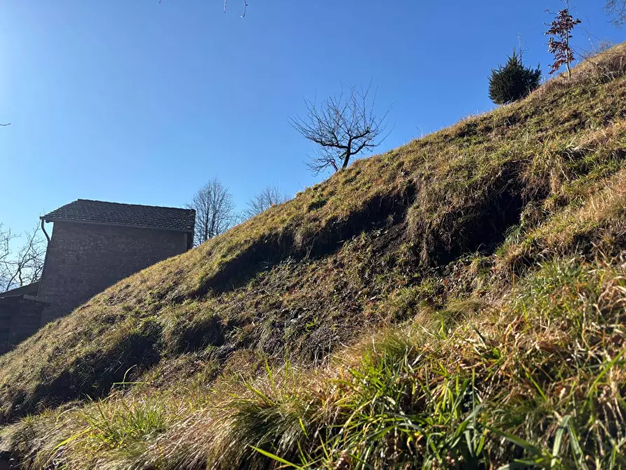 Immagine 6 di Rustico / casale in vendita  in VIA FOPPETTA a Val Brembilla