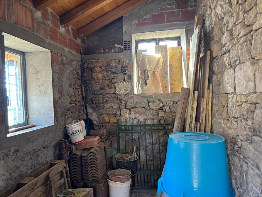 Immagine 15 di Rustico / casale in vendita  in VIA FOPPETTA a Val Brembilla