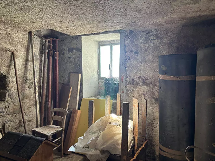 Immagine 16 di Rustico / casale in vendita  in VIA FOPPETTA a Val Brembilla