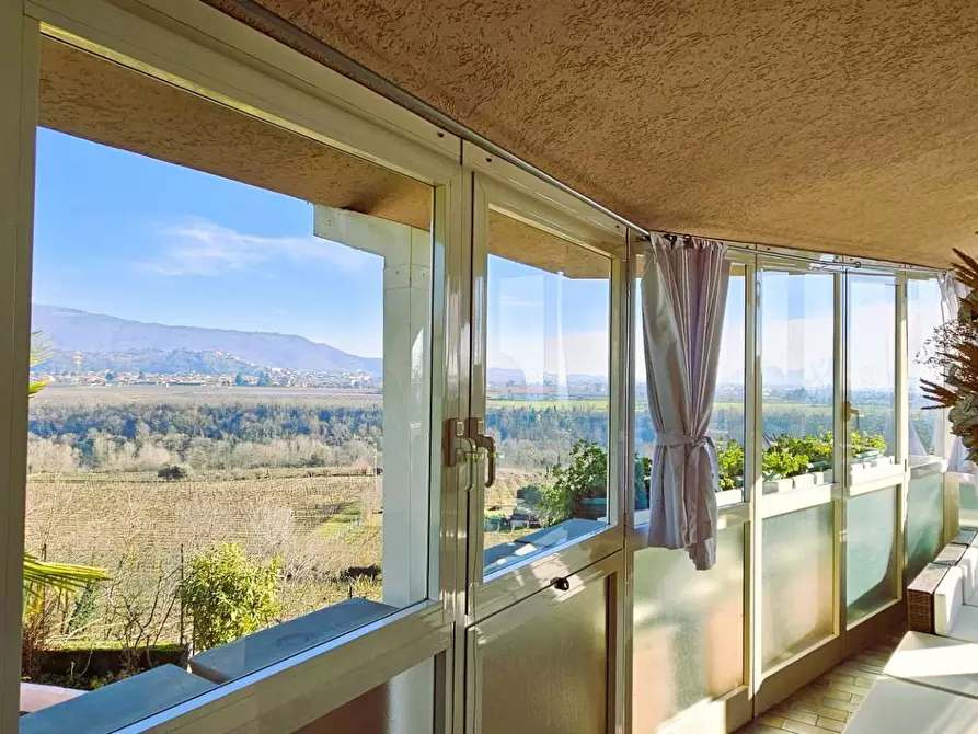 Immagine 4 di Villa in vendita  in San Rocco a Castelli Calepio