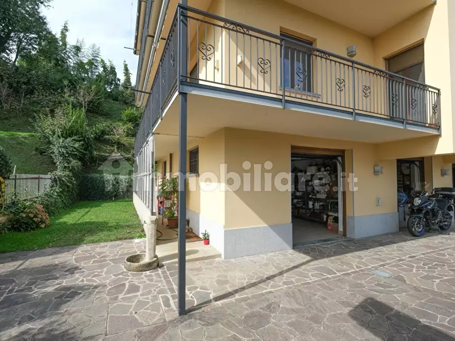 Immagine 5 di Villetta a schiera in vendita  in via vittorio veneto a Capriate San Gervasio