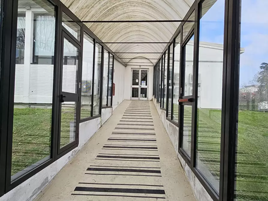 Immagine 25 di Capannone industriale in vendita  a Corsico