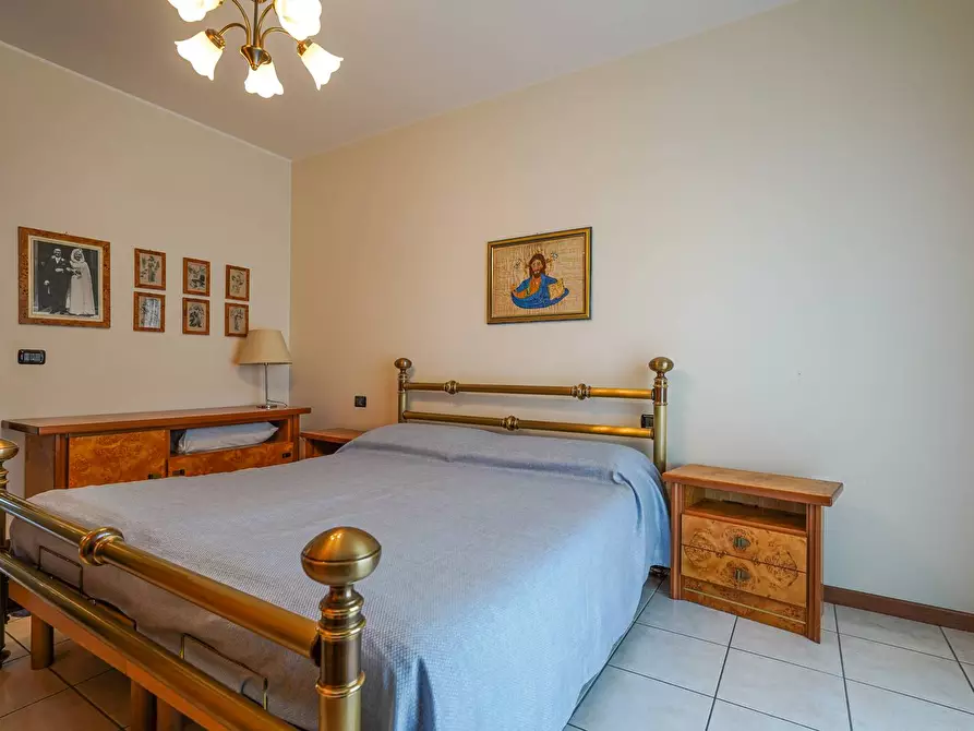 Immagine 29 di Appartamento in vendita  in Via Roma a Terno D'isola