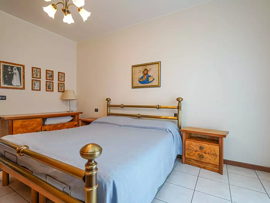 Immagine 30 di Appartamento in vendita  in Via Roma a Terno D'isola