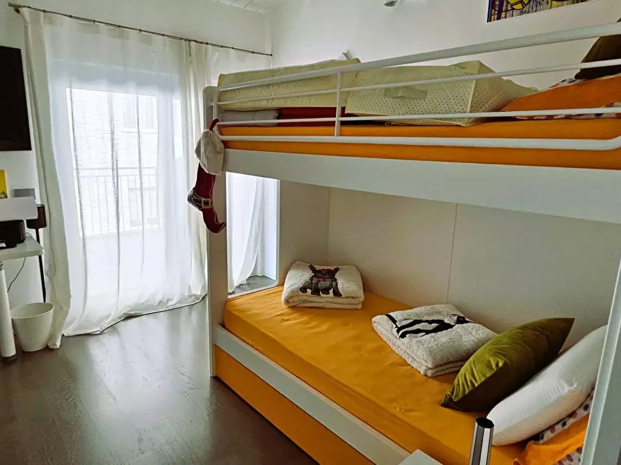 Immagine 12 di Appartamento in vendita  in via dei Mille a Castelli Calepio