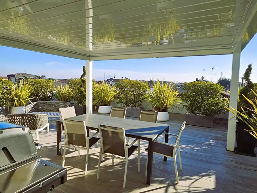 Immagine 20 di Appartamento in vendita  in via dei Mille a Castelli Calepio