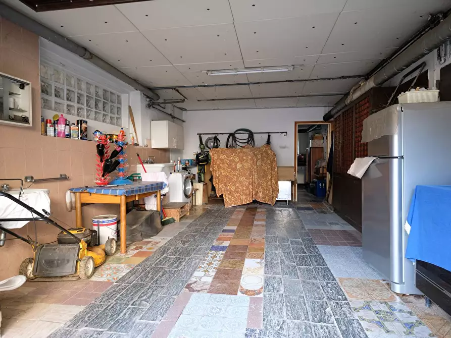 Immagine 21 di Casa bifamiliare in vendita  in via Vittorio Veneto a Garbagnate Milanese