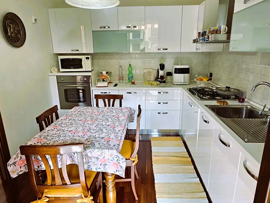 Immagine 9 di Appartamento in vendita  in casolini a Terno D'isola