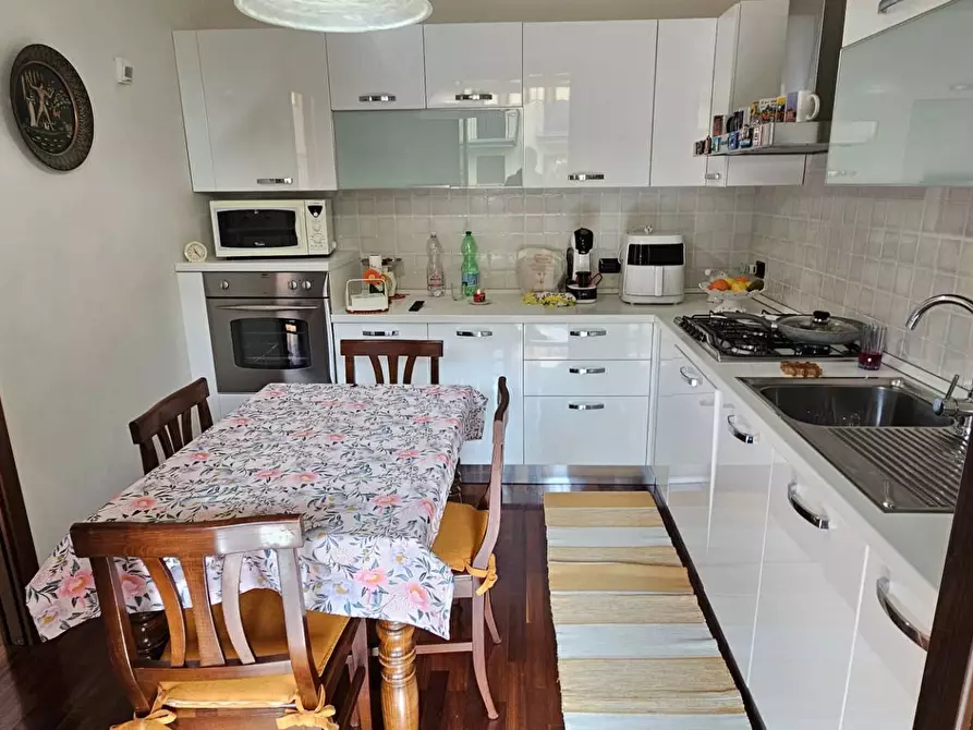 Immagine 23 di Appartamento in vendita  in casolini a Terno D'isola