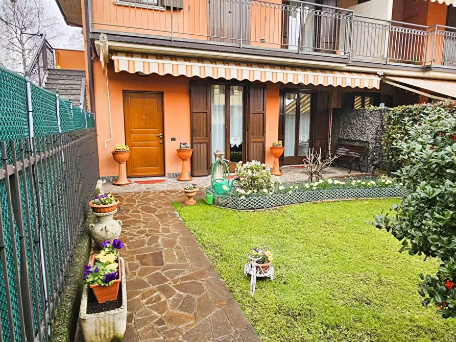 Immagine 26 di Appartamento in vendita  in casolini a Terno D'isola