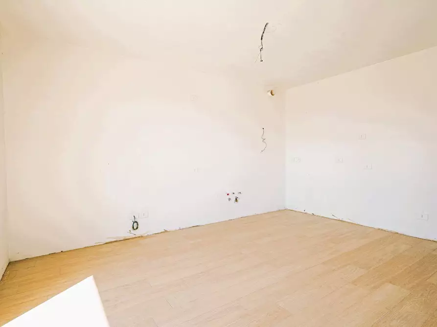 Immagine 21 di Attico in vendita  in VIA MAZZINI a Dalmine