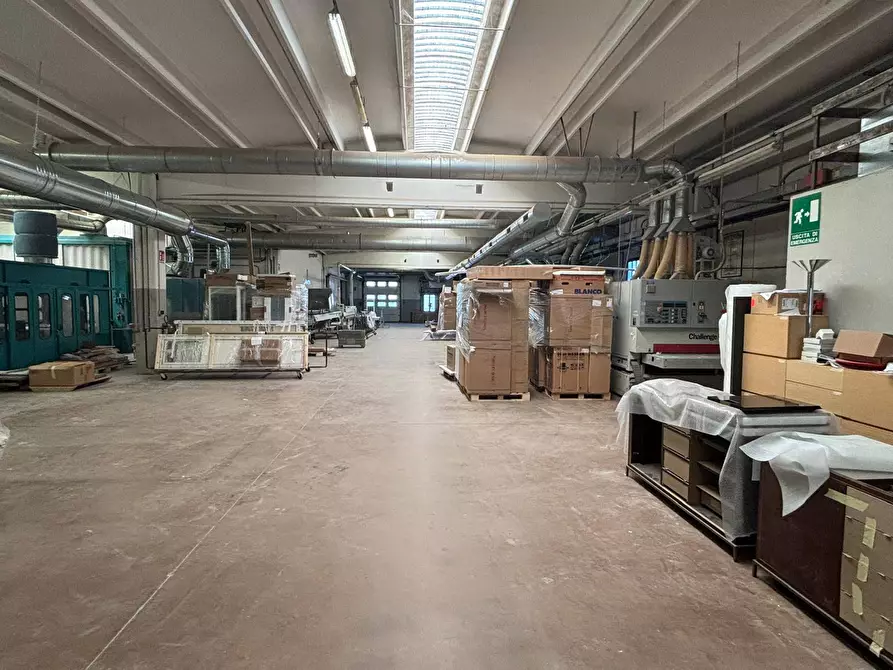 Immagine 4 di Capannone industriale in vendita  in via donatori di organi a Sant'omobono Terme