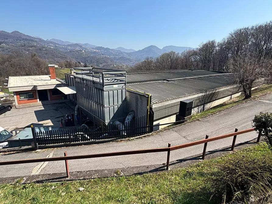 Immagine 1 di Capannone industriale in vendita  in via donatori di organi a Sant'omobono Terme