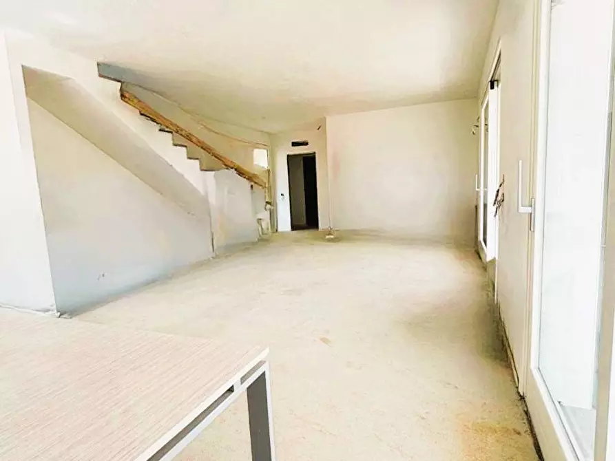 Immagine 6 di Villa in vendita  in Via Mazzini a Treviolo