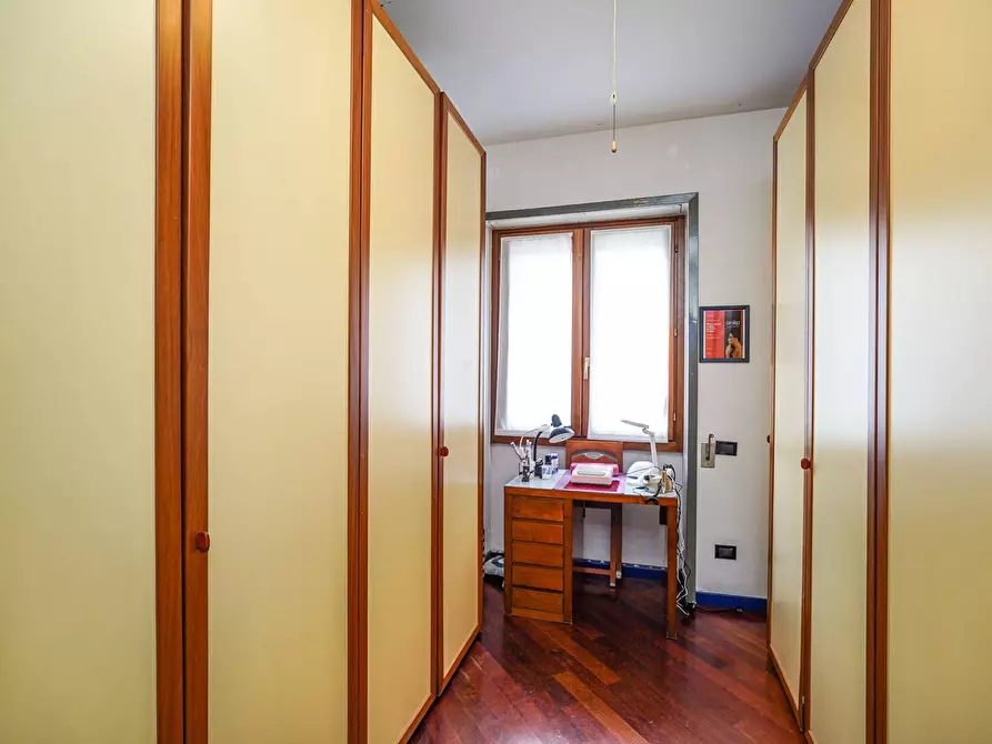 Immagine 16 di Appartamento in vendita  in Via Mazzini a Bergamo