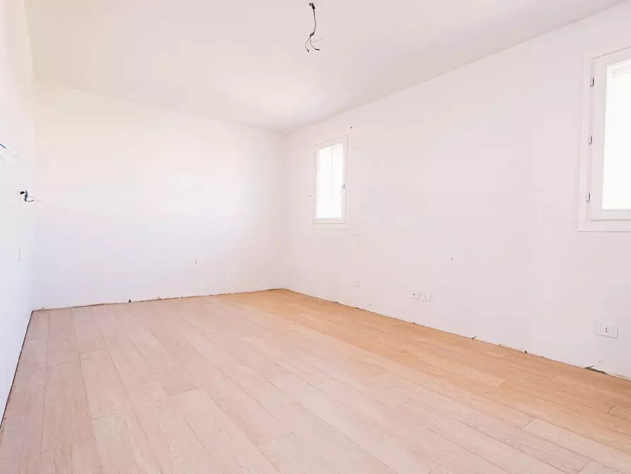 Immagine 14 di Attico in vendita  in VIA GANDHI a Curno