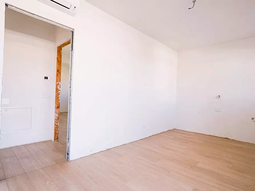 Immagine 22 di Attico in vendita  in VIA GANDHI a Curno