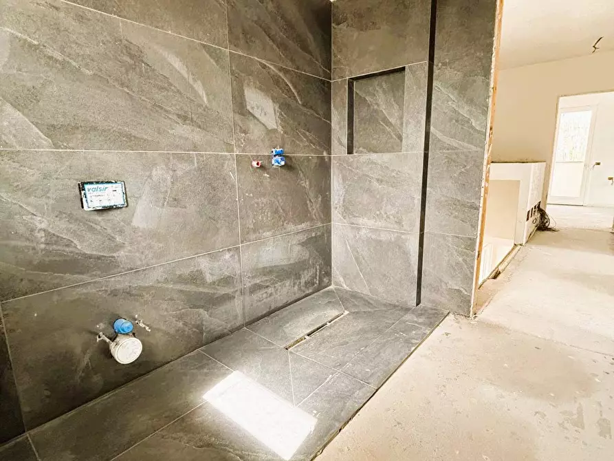 Immagine 8 di Villa in vendita  in Via Mazzini a Dalmine