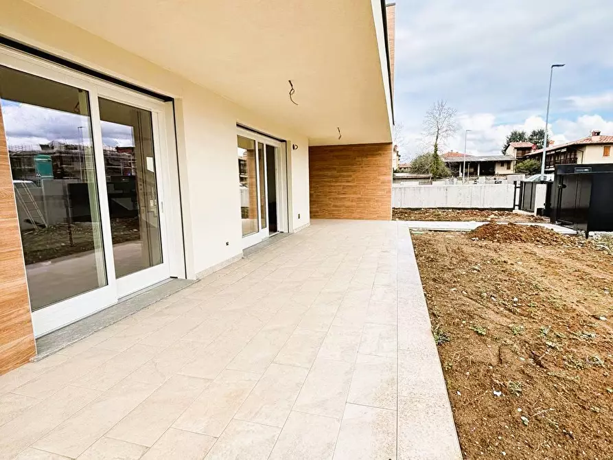 Immagine 27 di Villa in vendita  in Via Mazzini a Dalmine