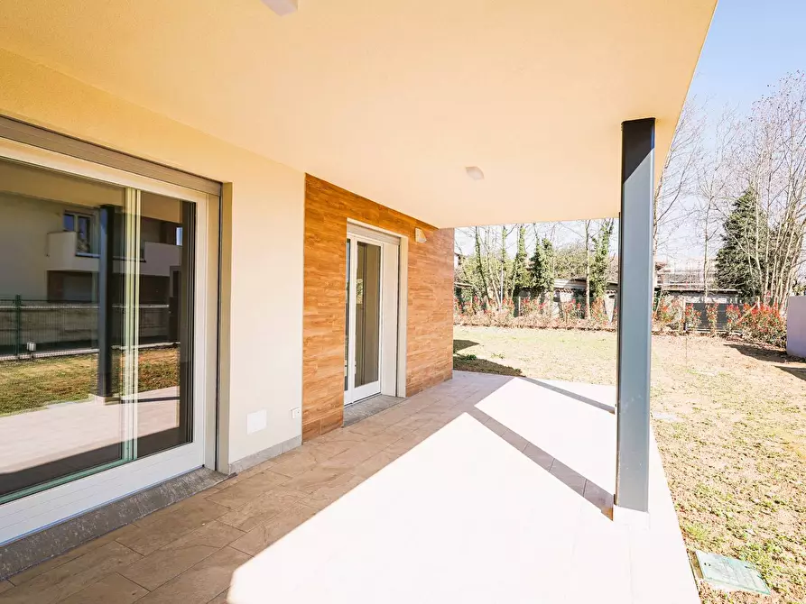 Immagine 20 di Appartamento in vendita  in via mazzini a Dalmine