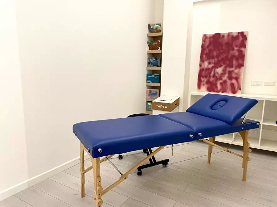 Immagine 6 di Ufficio in affitto  in via Catullo a Pomezia