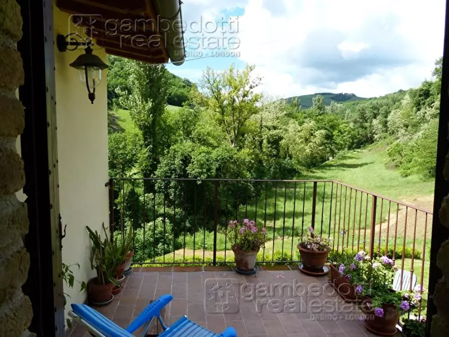 Immagine 23 di Rustico / casale in vendita  a Urbino