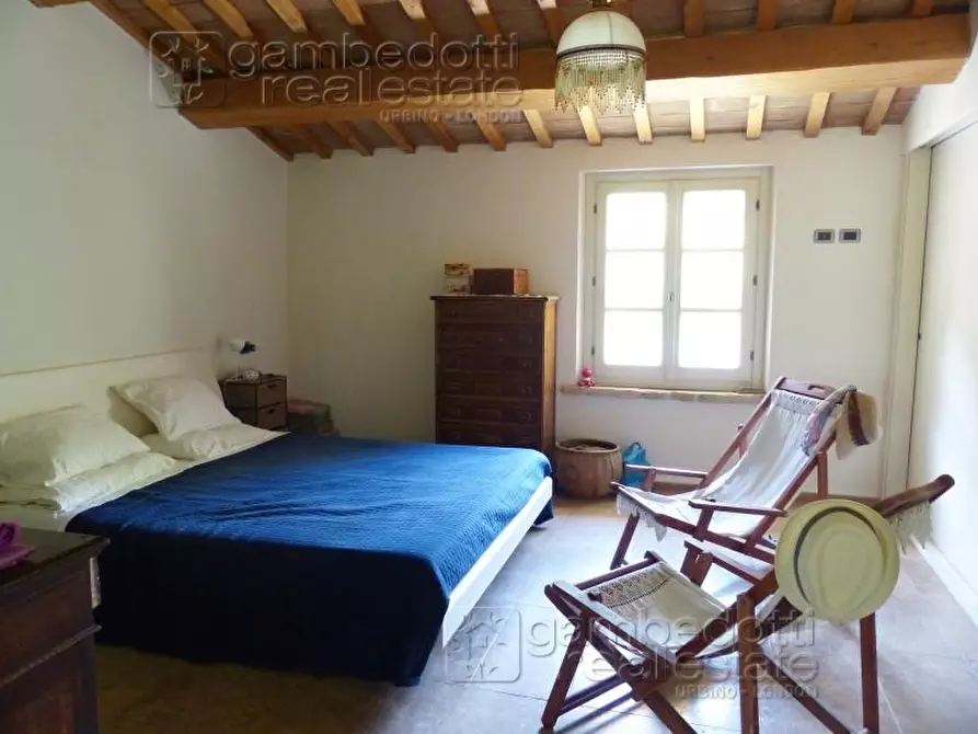 Immagine 22 di Rustico / casale in vendita  a Urbino