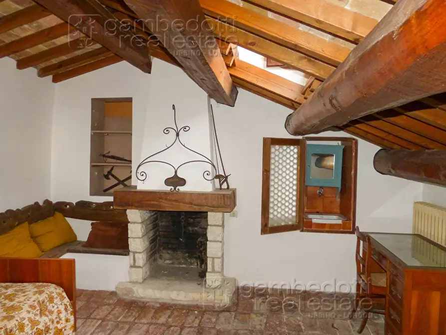 Immagine 11 di Appartamento in affitto  a Urbino