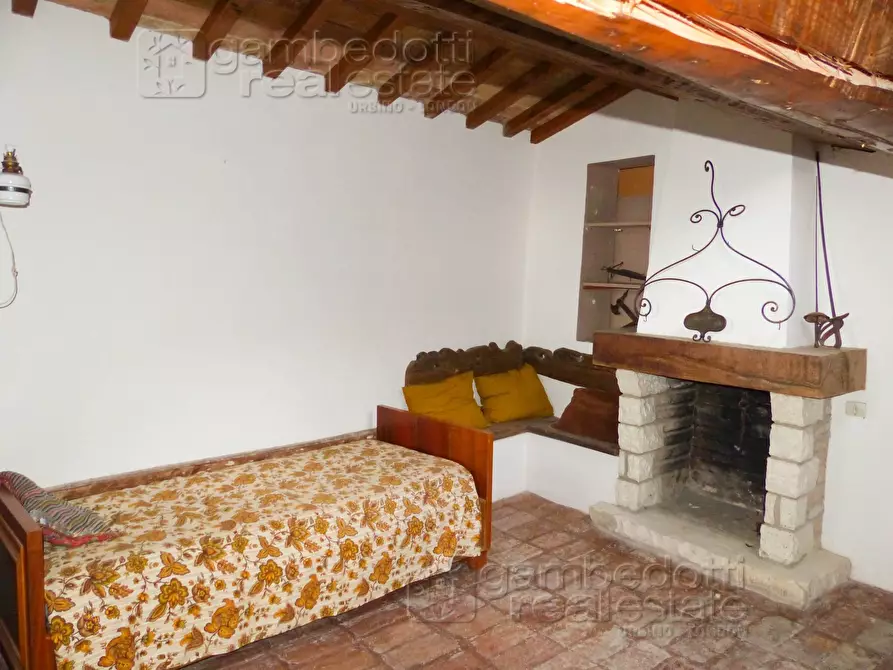 Immagine 12 di Appartamento in affitto  a Urbino