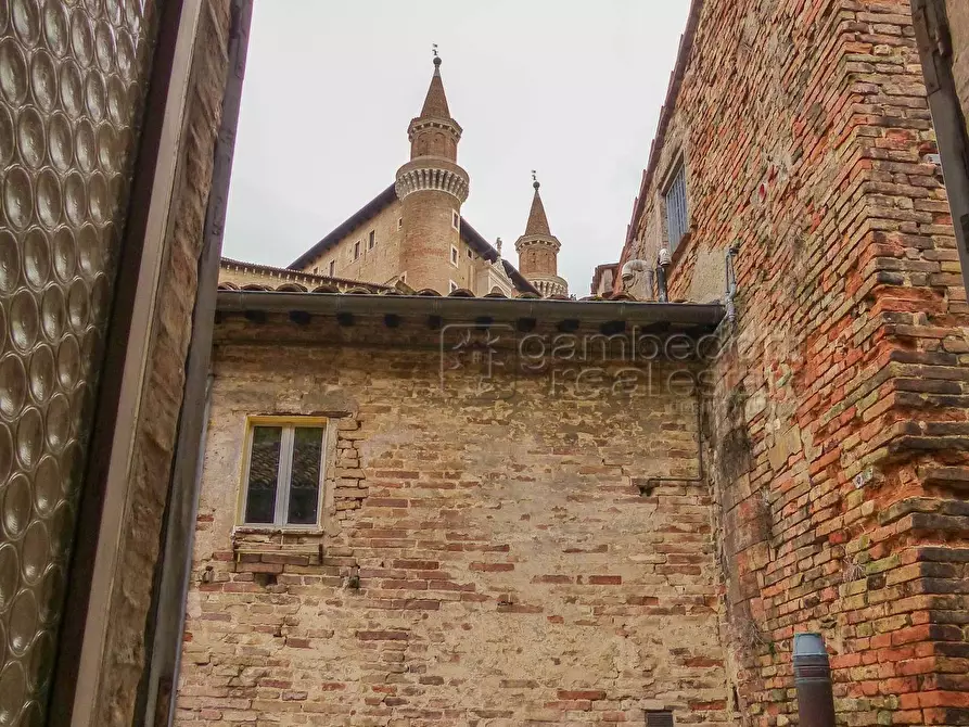 Immagine 13 di Appartamento in affitto  a Urbino