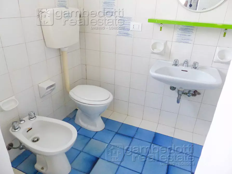 Immagine 24 di Casa indipendente in vendita  a Urbino