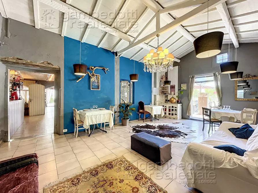 Immagine 20 di Attività commerciale in vendita  a Mondaino