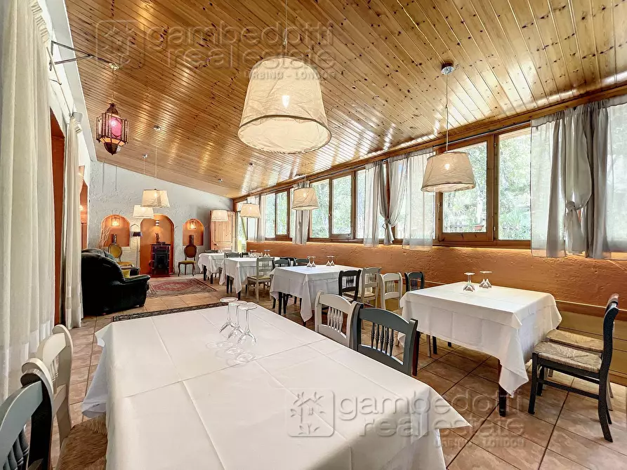 Immagine 24 di Attività commerciale in vendita  a Mondaino