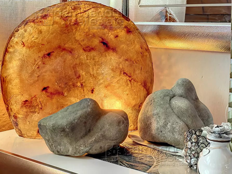 Immagine 25 di Attività commerciale in vendita  a Mondaino