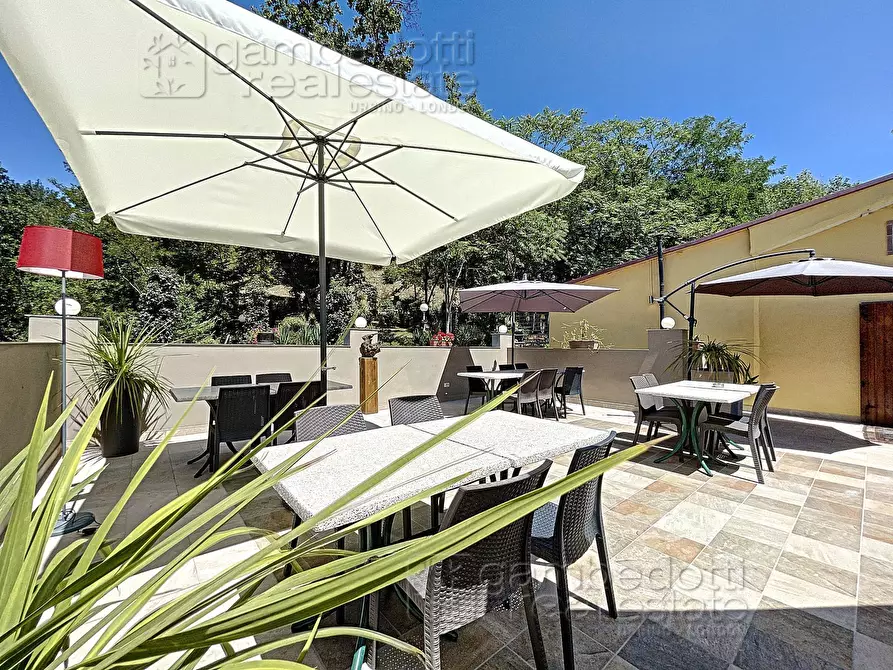 Immagine 28 di Attività commerciale in vendita  a Mondaino