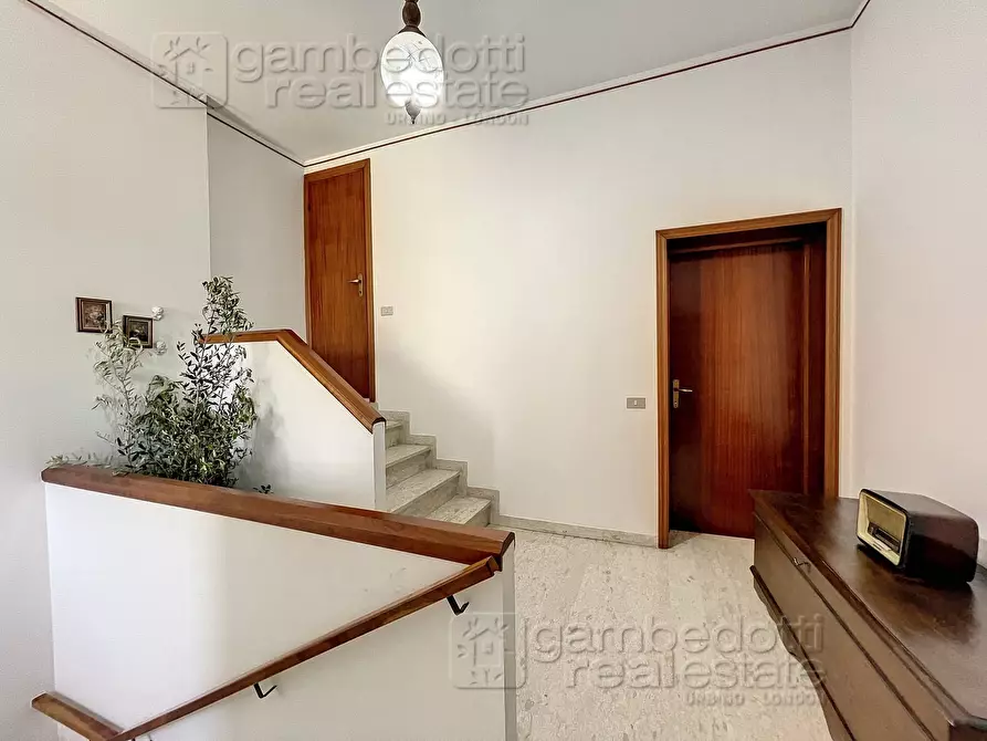 Immagine 24 di Rustico / casale in vendita  a Petriano