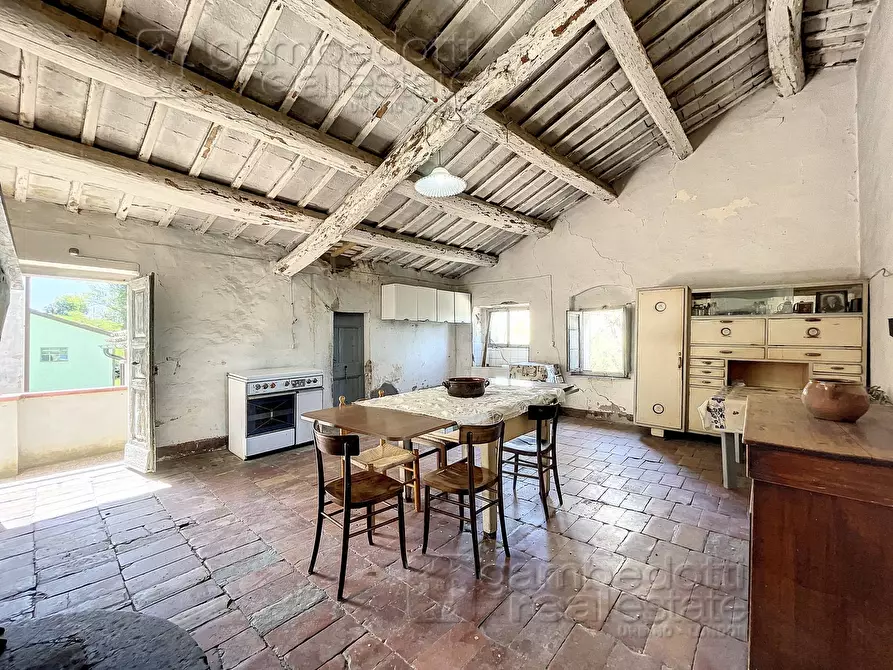Immagine 26 di Rustico / casale in vendita  a Petriano
