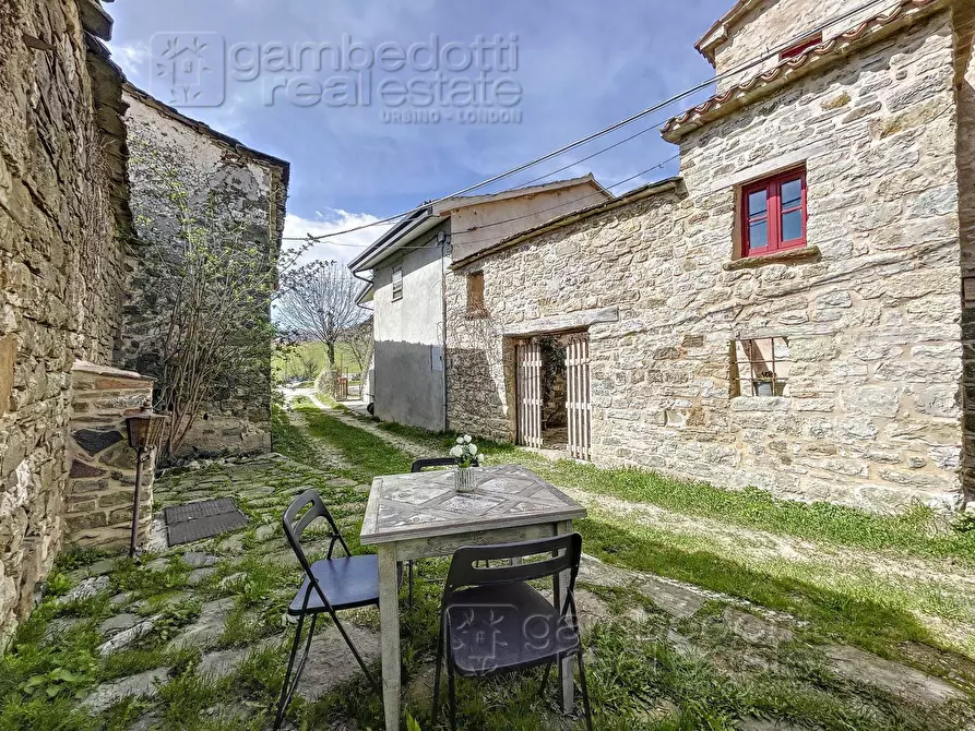 Immagine 3 di Casa semindipendente in vendita  a Montecopiolo