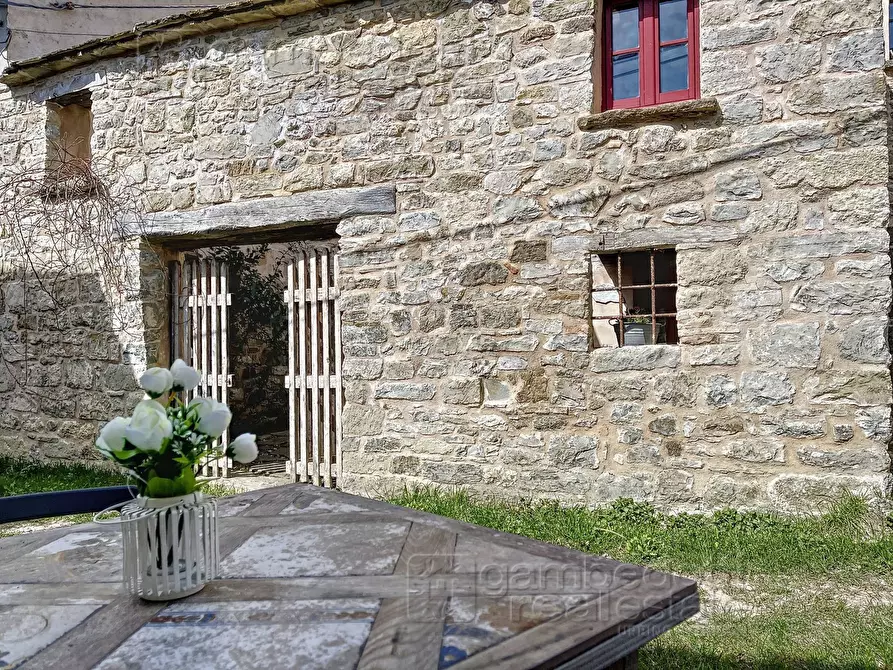 Immagine 5 di Casa semindipendente in vendita  a Montecopiolo