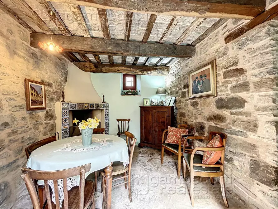 Immagine 12 di Casa semindipendente in vendita  a Montecopiolo