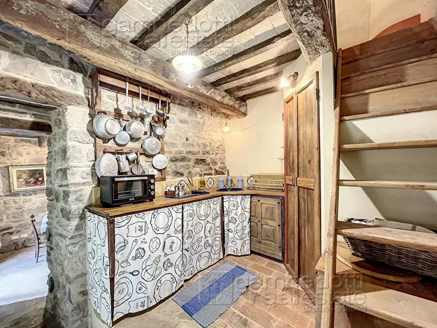 Immagine 13 di Casa semindipendente in vendita  a Montecopiolo