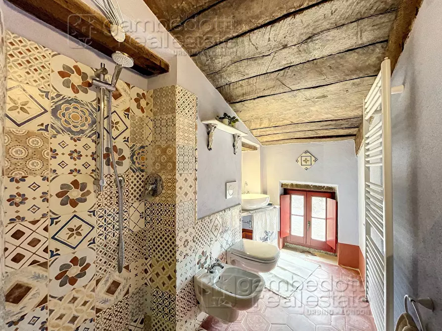 Immagine 18 di Casa semindipendente in vendita  a Montecopiolo