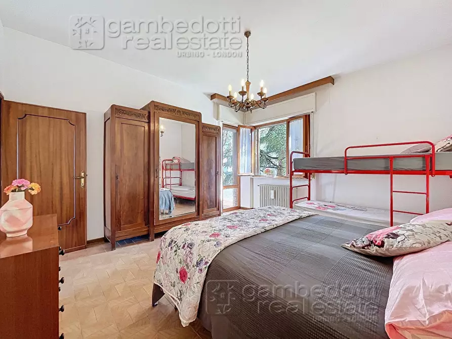 Immagine 21 di Appartamento in vendita  a Cagli