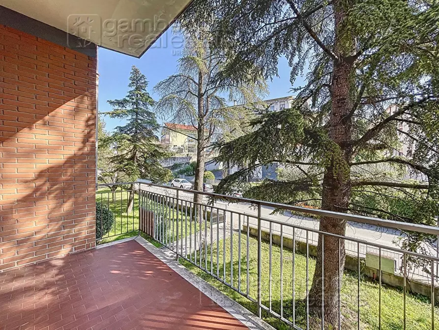 Immagine 7 di Appartamento in vendita  a Cagli