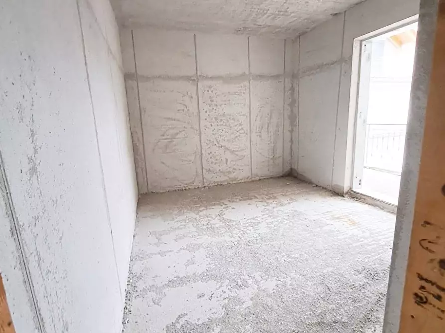 Immagine 4 di Appartamento in vendita  in corso italia a Mugnano Di Napoli