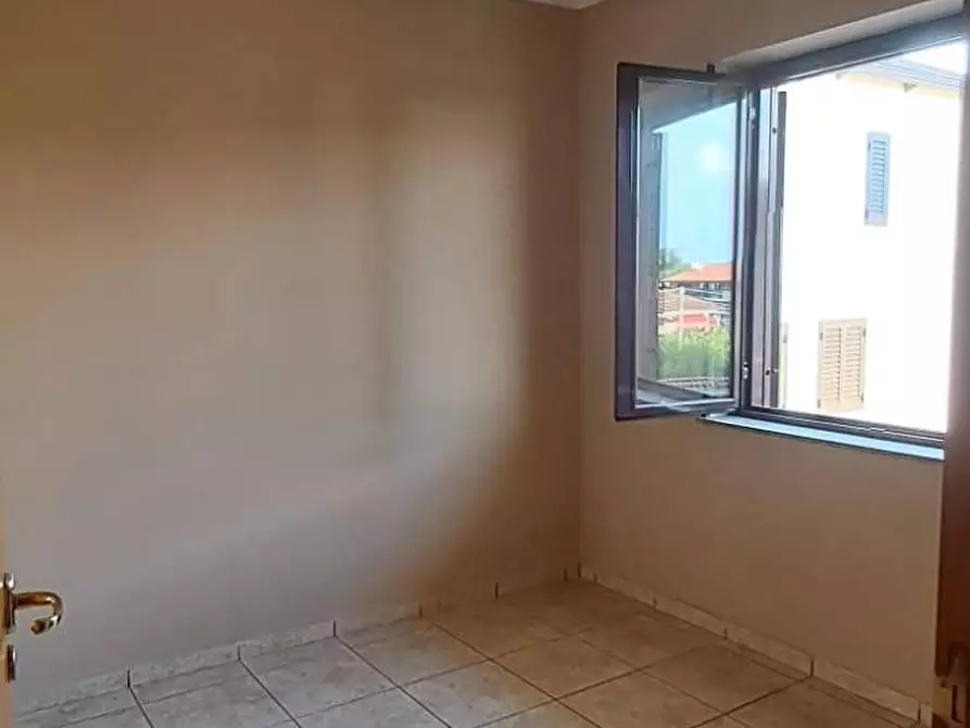 Immagine 13 di Appartamento in affitto  in Via Bologna a Villaricca