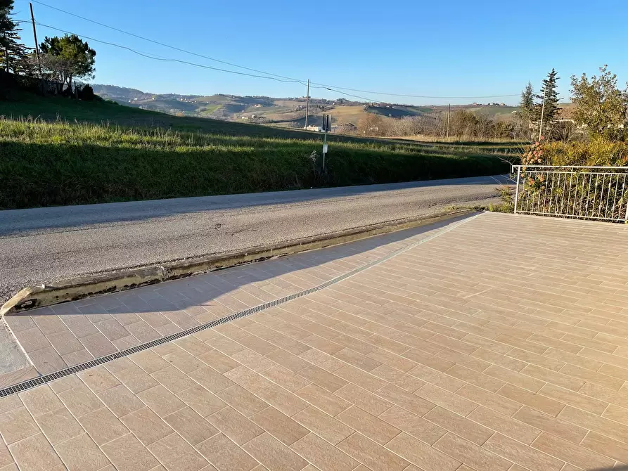 Immagine 12 di Casa indipendente in vendita  in contrada san venanzo a Castignano