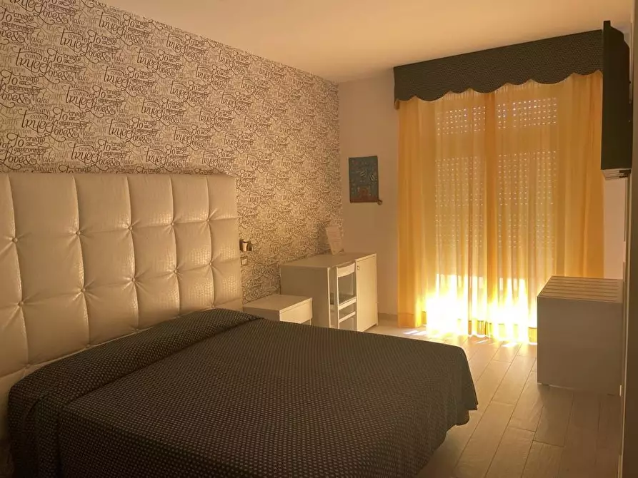Immagine 17 di Albergo/B&B/Residence in vendita  a Alba Adriatica